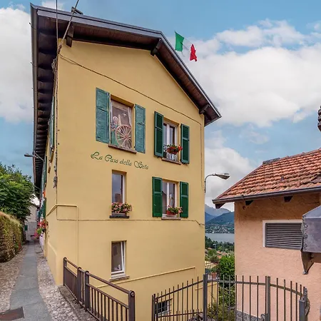 La Casa Della Seta Oda ve Kahvaltı Tremezzo
