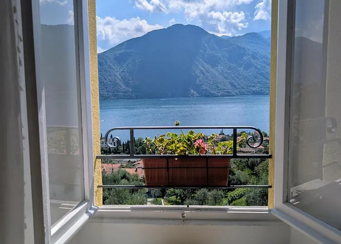 La Casa Della Seta 3* Tremezzo