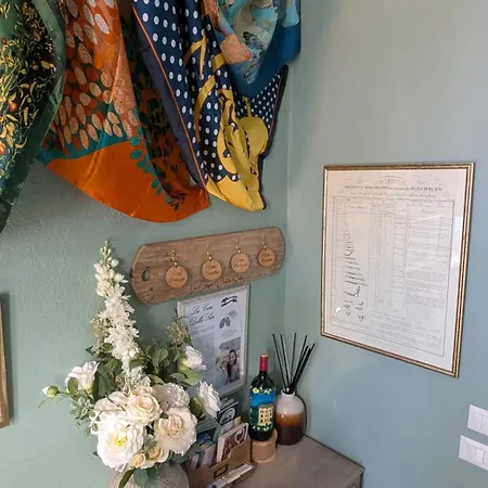 La Casa Della Seta Bed & Breakfast 3*